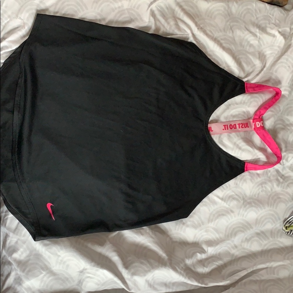 Nike workout tank